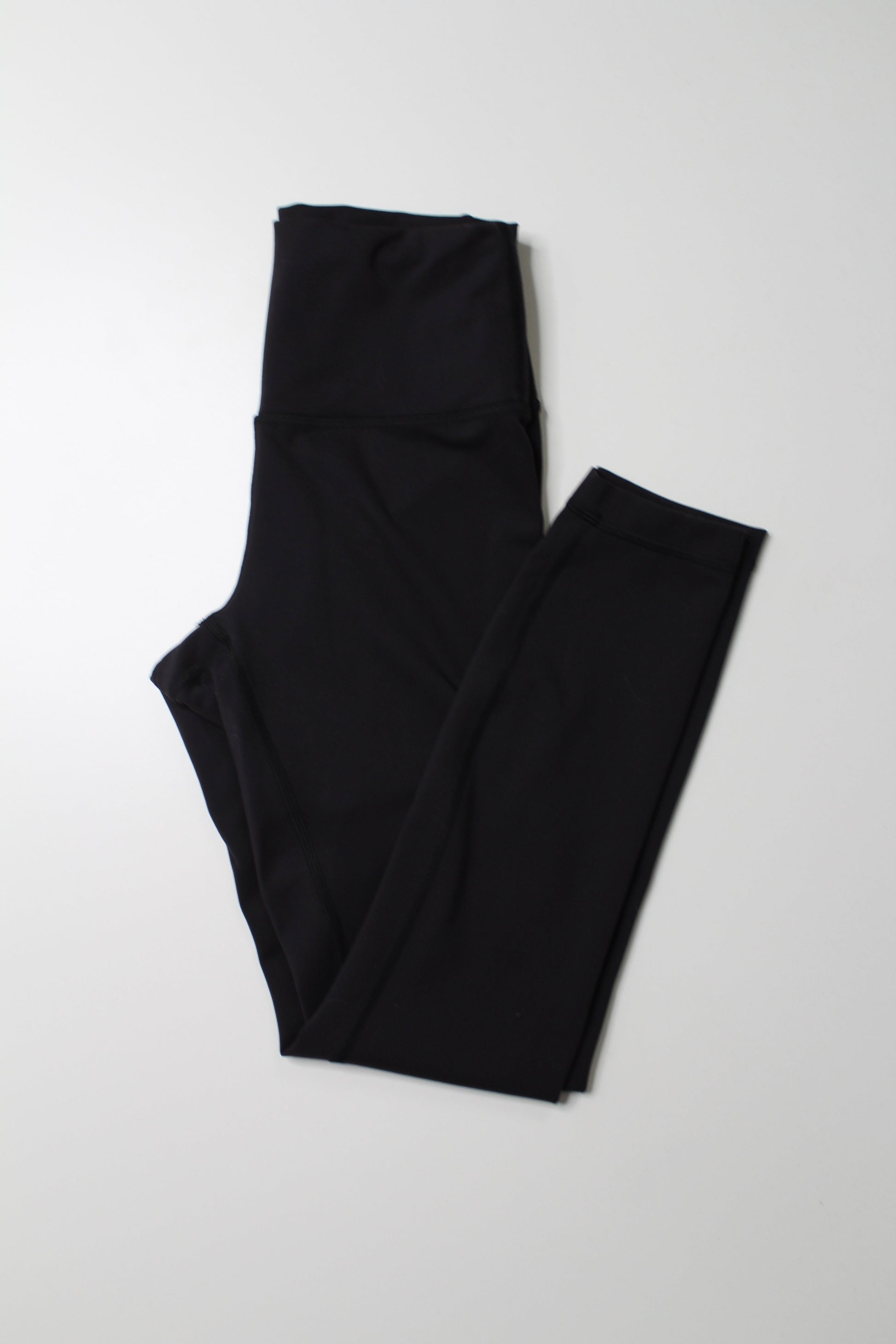 Lululemon wunder train tight, size 6