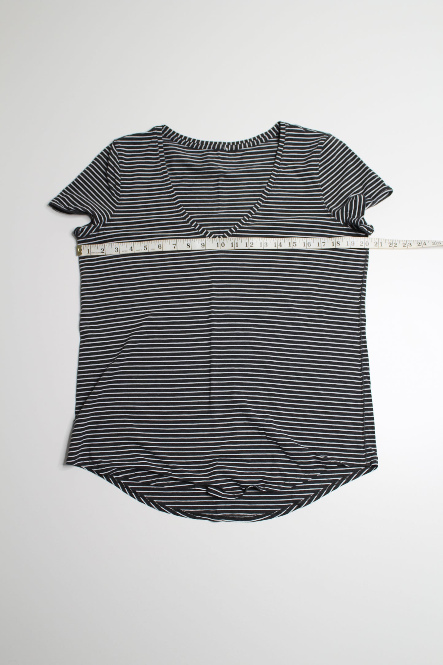 Lululemon modern stripe heathered black white v neck love short sleeve t shirt, no size. Fits like 8 (price reduced: was $30)