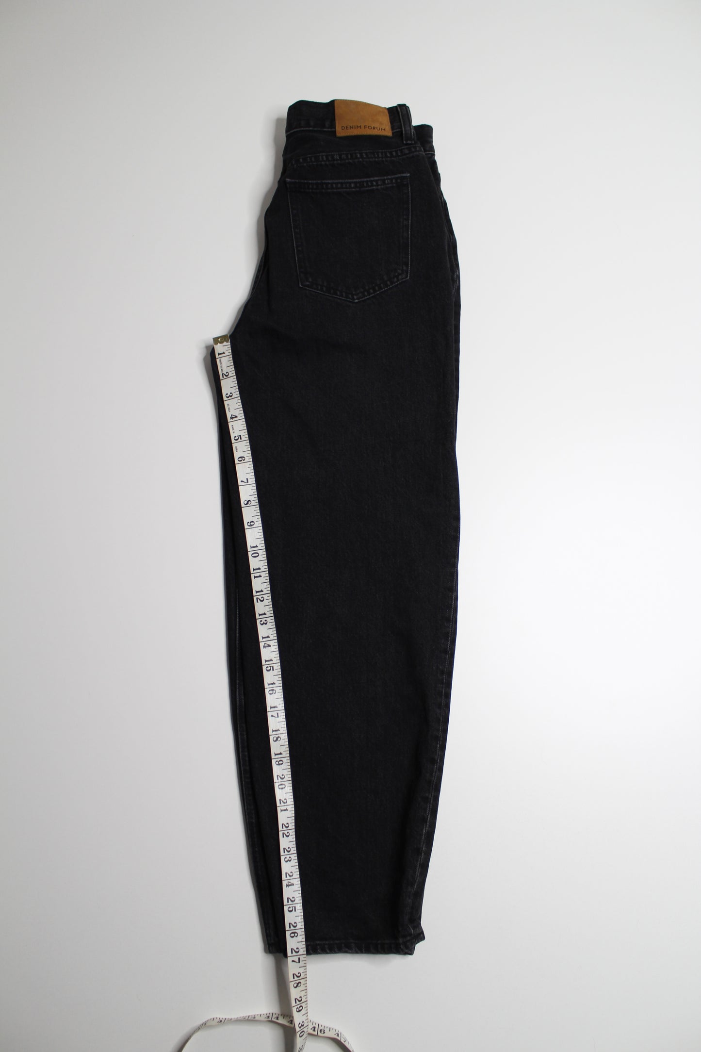 Aritzia Denim Forum black high rise ‘Gia carrot’ jean, size 28 (price reduced: was $58)