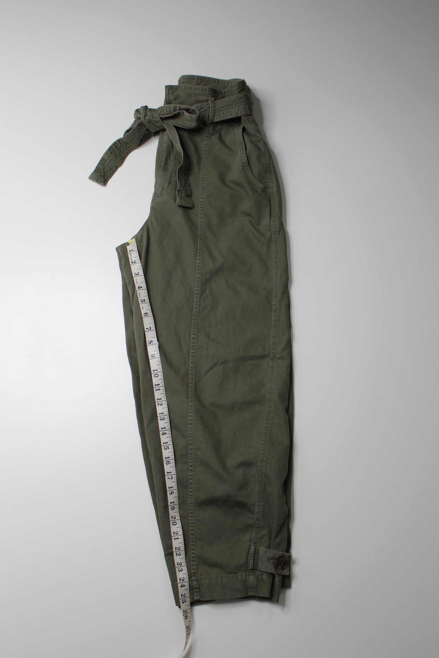 Gap green tie front pant, size 4