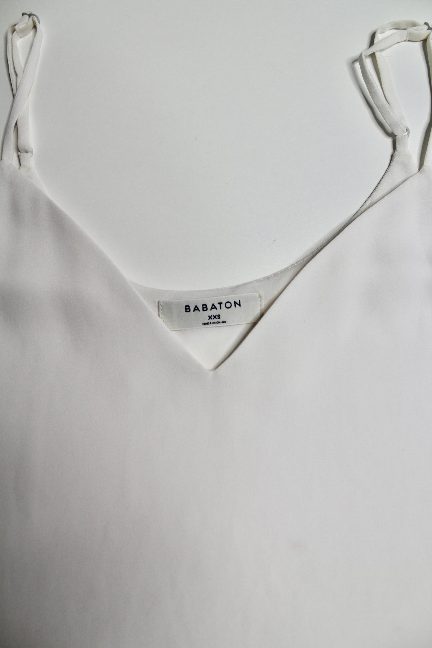 Aritzia babaton everly white camisole, size xxs