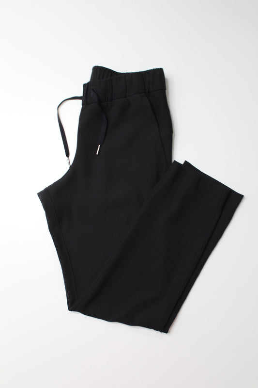 Lululemon black on the fly pant, size 4 (27") *woven