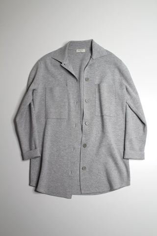 Aritzia babaton light grey button front shirt jacket cardigan, size xs (oversized fit)