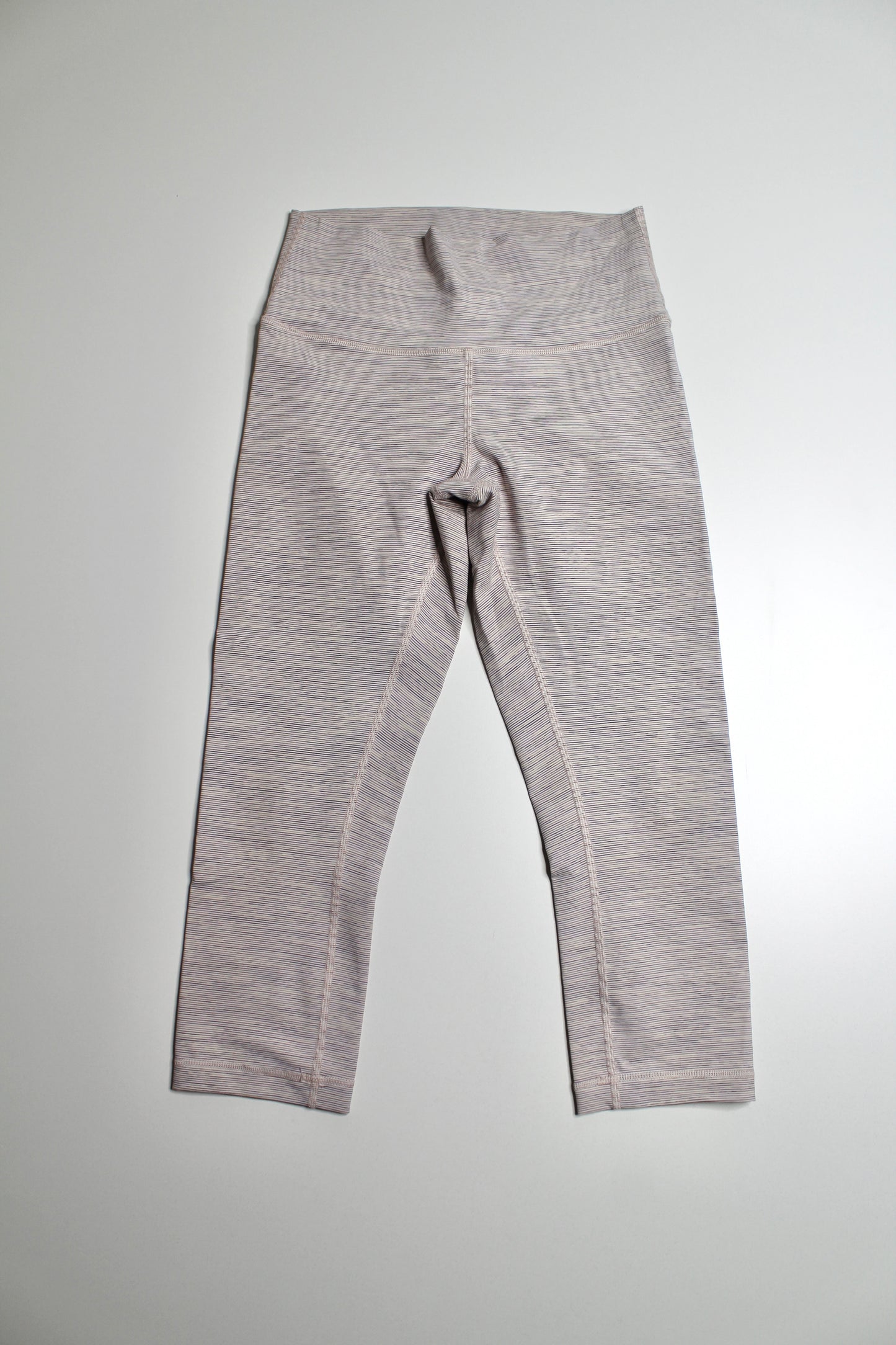 Lululemon wee are from space pink bliss vintage mauve wunder under crop legging, size 8 (21”)