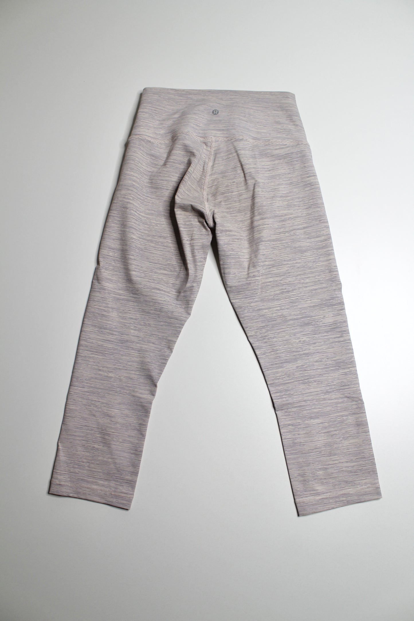 Lululemon wee are from space pink bliss vintage mauve wunder under crop legging, size 8 (21”)