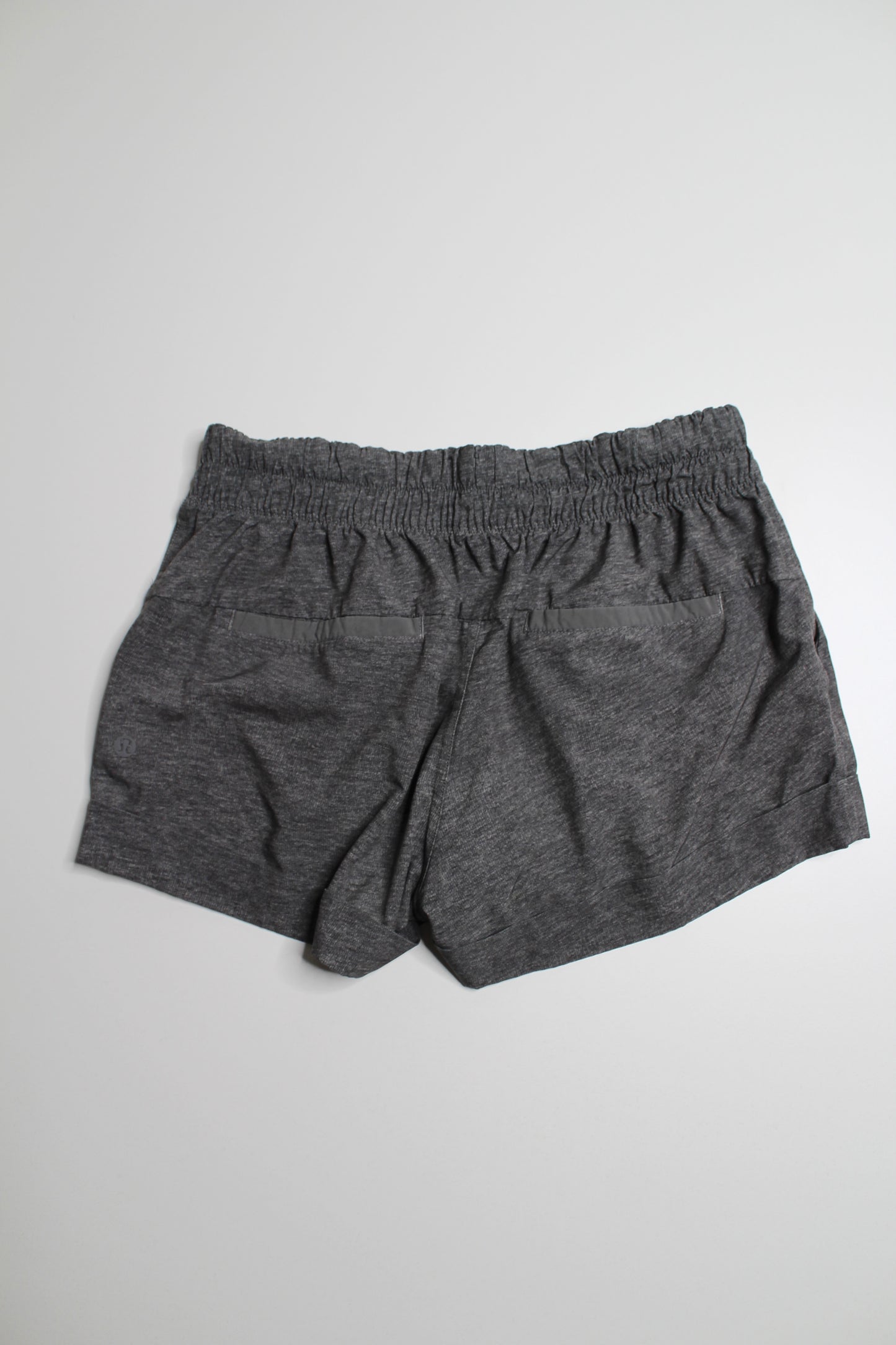 Lululemon heathered grey coal spring break away shorts, size 6