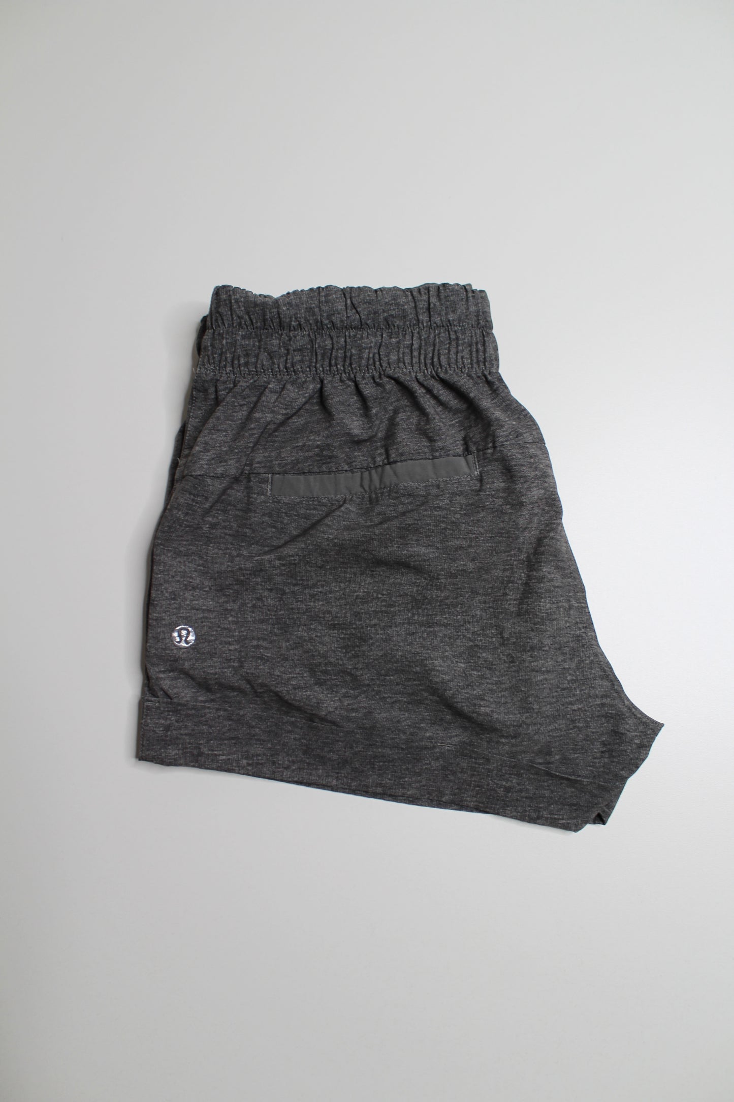 Lululemon heathered grey coal spring break away shorts, size 6