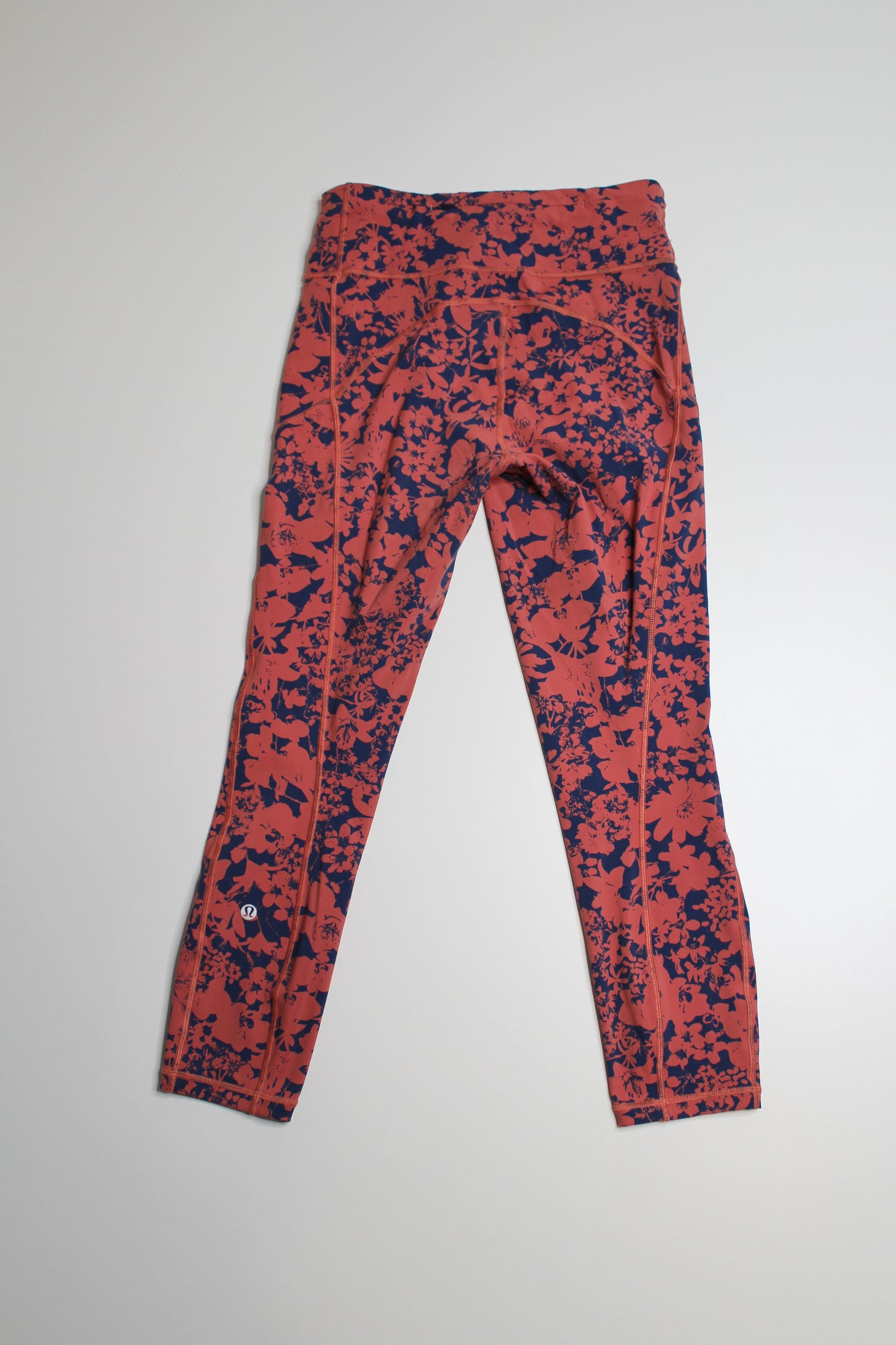 Lululemon efflorescent dark canyon onyx blue final lap crop, size 6 (23") (price reduced: was $58)