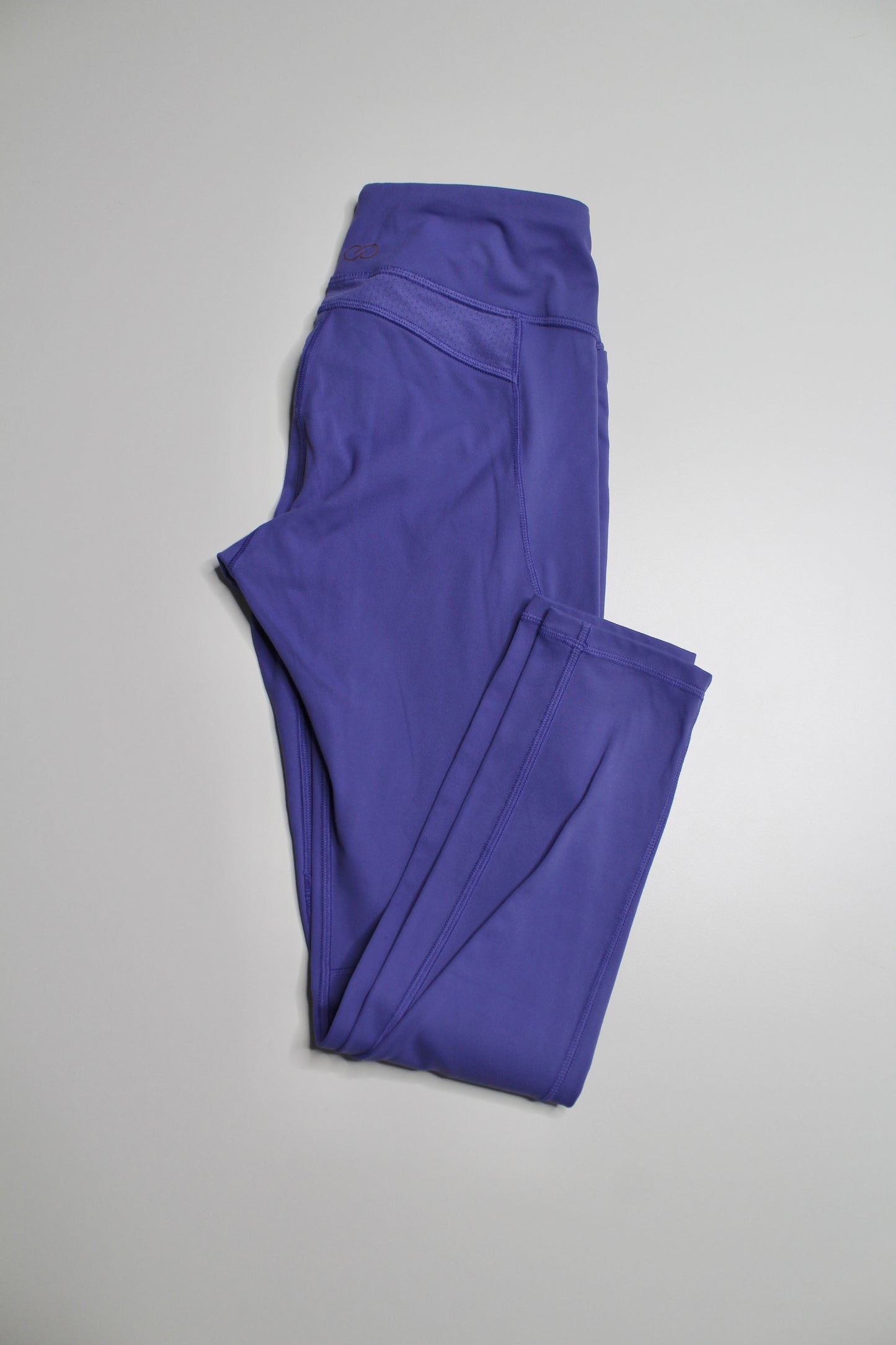 Calia by Carrie Underwood lilac crop leggings, size small (23") (additional 50% off)