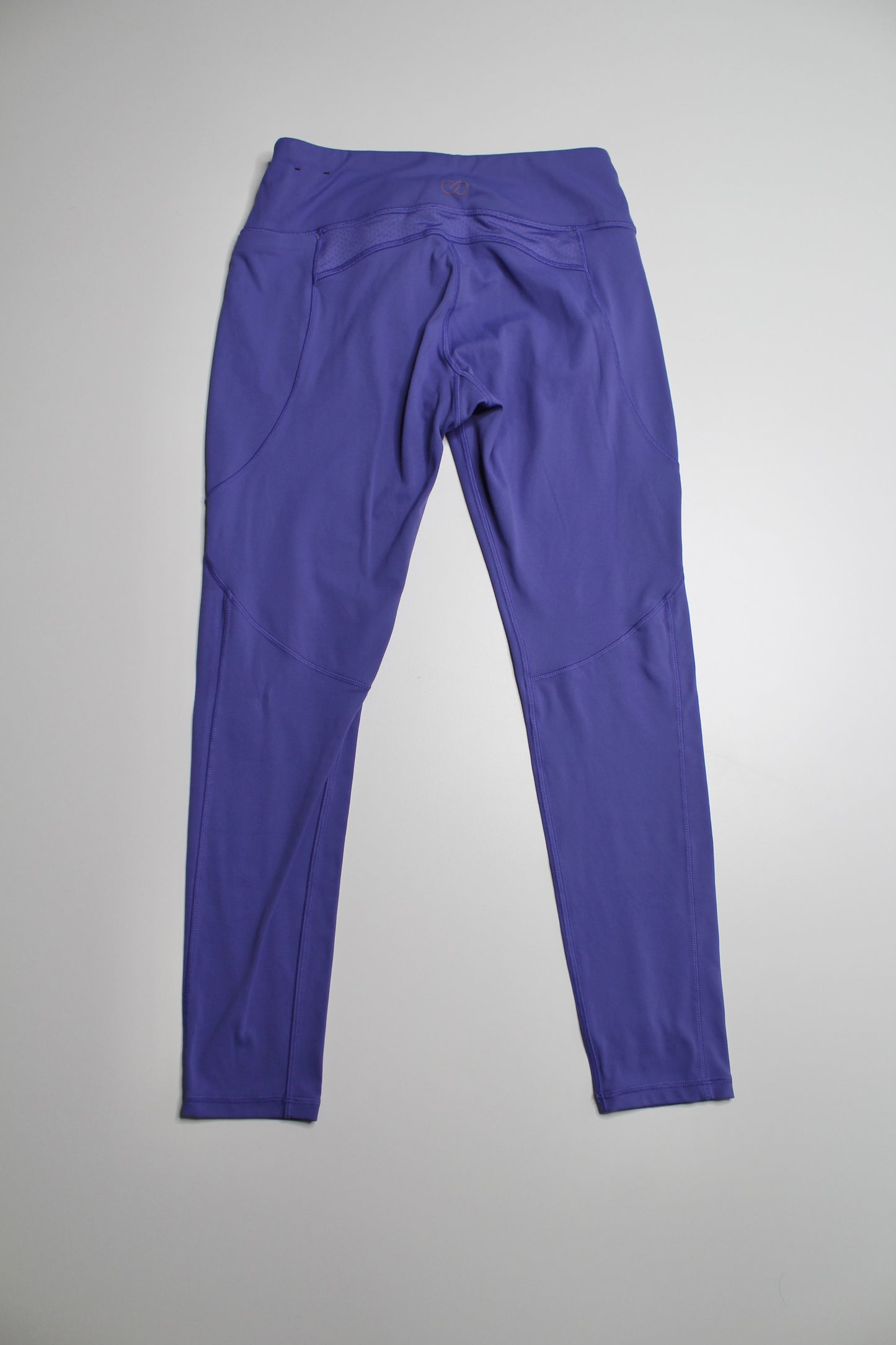 Calia by Carrie Underwood lilac crop leggings, size small (23") (additional 50% off)