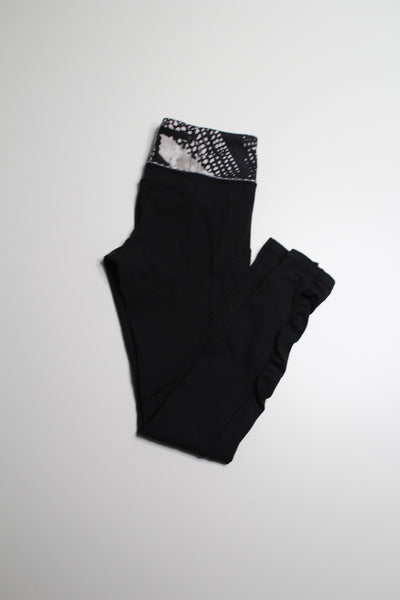 Lululemon black ruffle bottom reflective run tights, size 4 (price reduced: was $40)