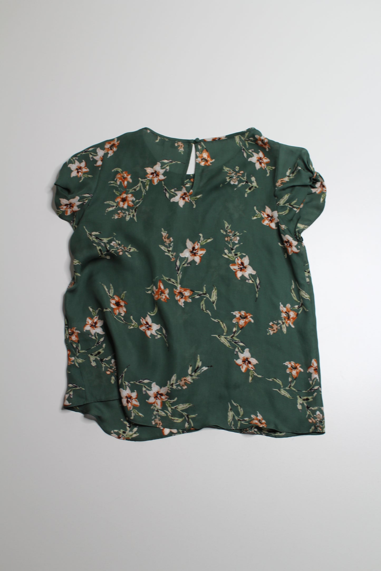 Joie green floral short sleeve silk blouse, size xs (relaxed fit)