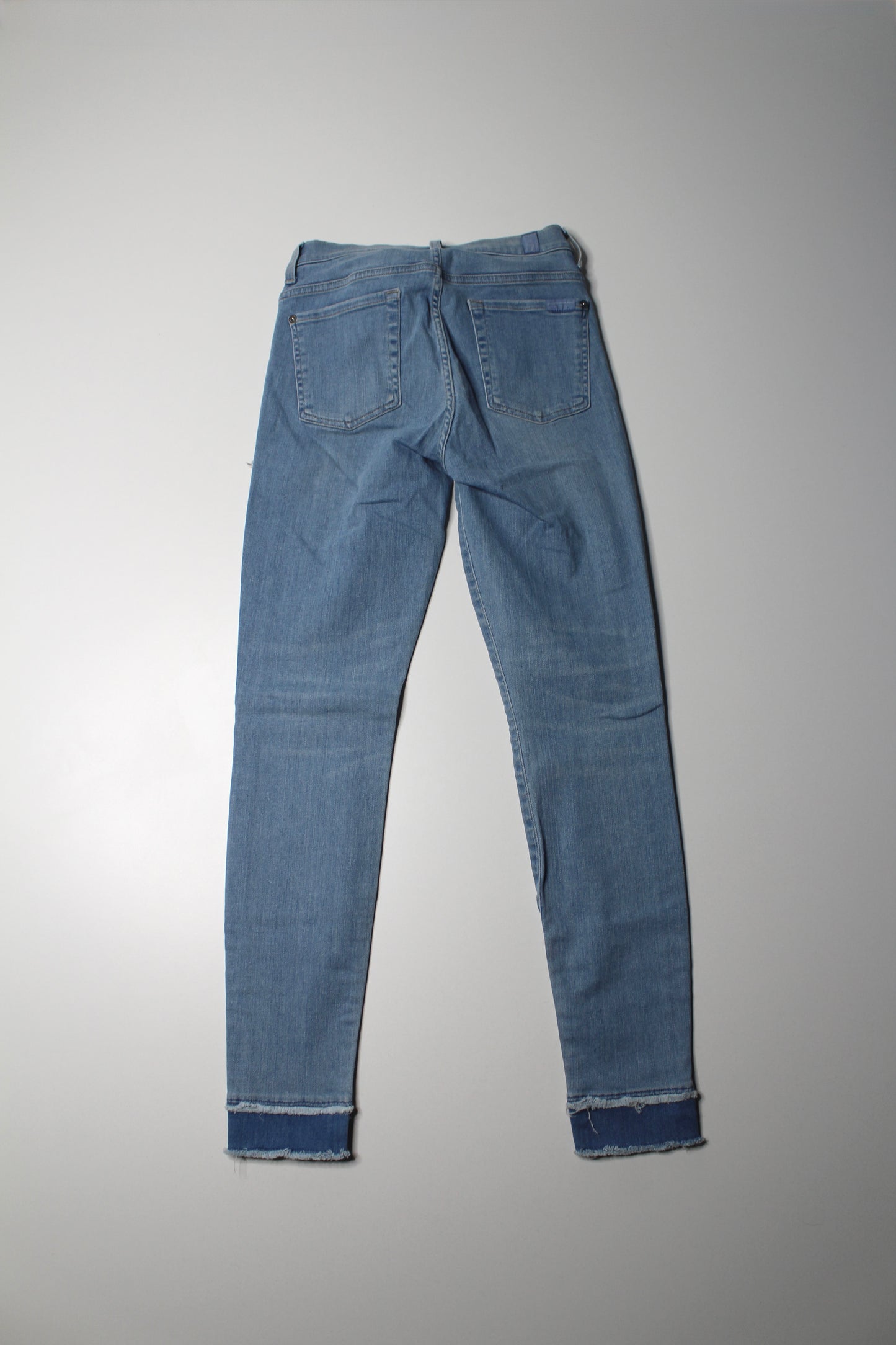 7 For All mankind ‘high rise slim illusion air skinny’ jeans, size 26  (additional 50% off at checkout)