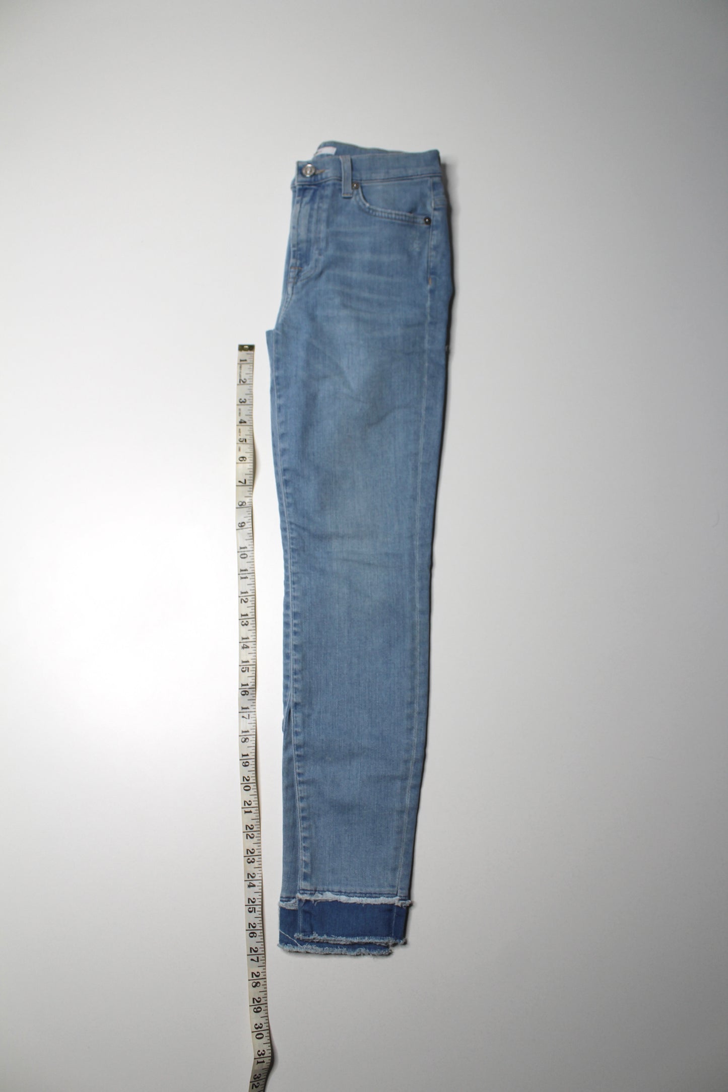 7 For All mankind ‘high rise slim illusion air skinny’ jeans, size 26  (additional 50% off at checkout)