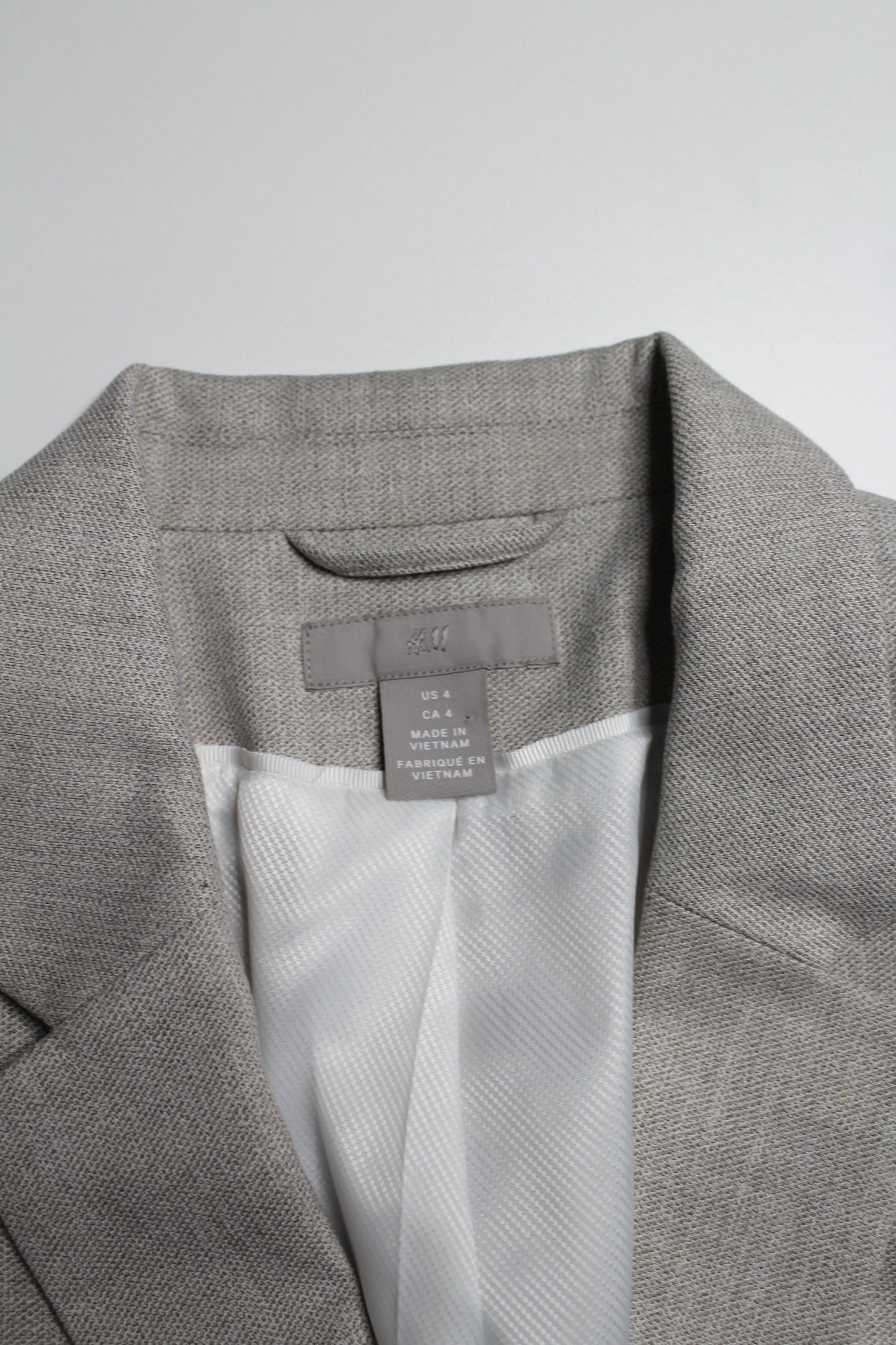 H&M blazer, size 4 (additional 50% off)