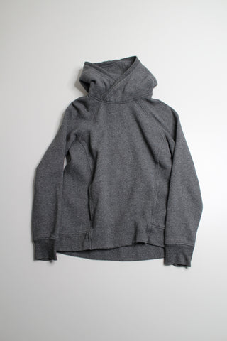 Lululemon heathered grey fleece please pullover hoodie, size 4 (relaxed fit)