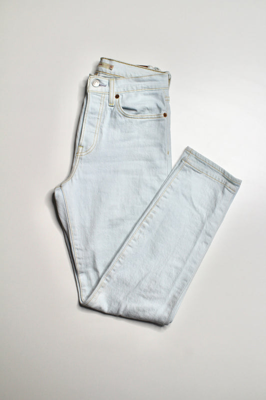 Levi’s (Aritzia) wedgie light wash icon jeans, size 24