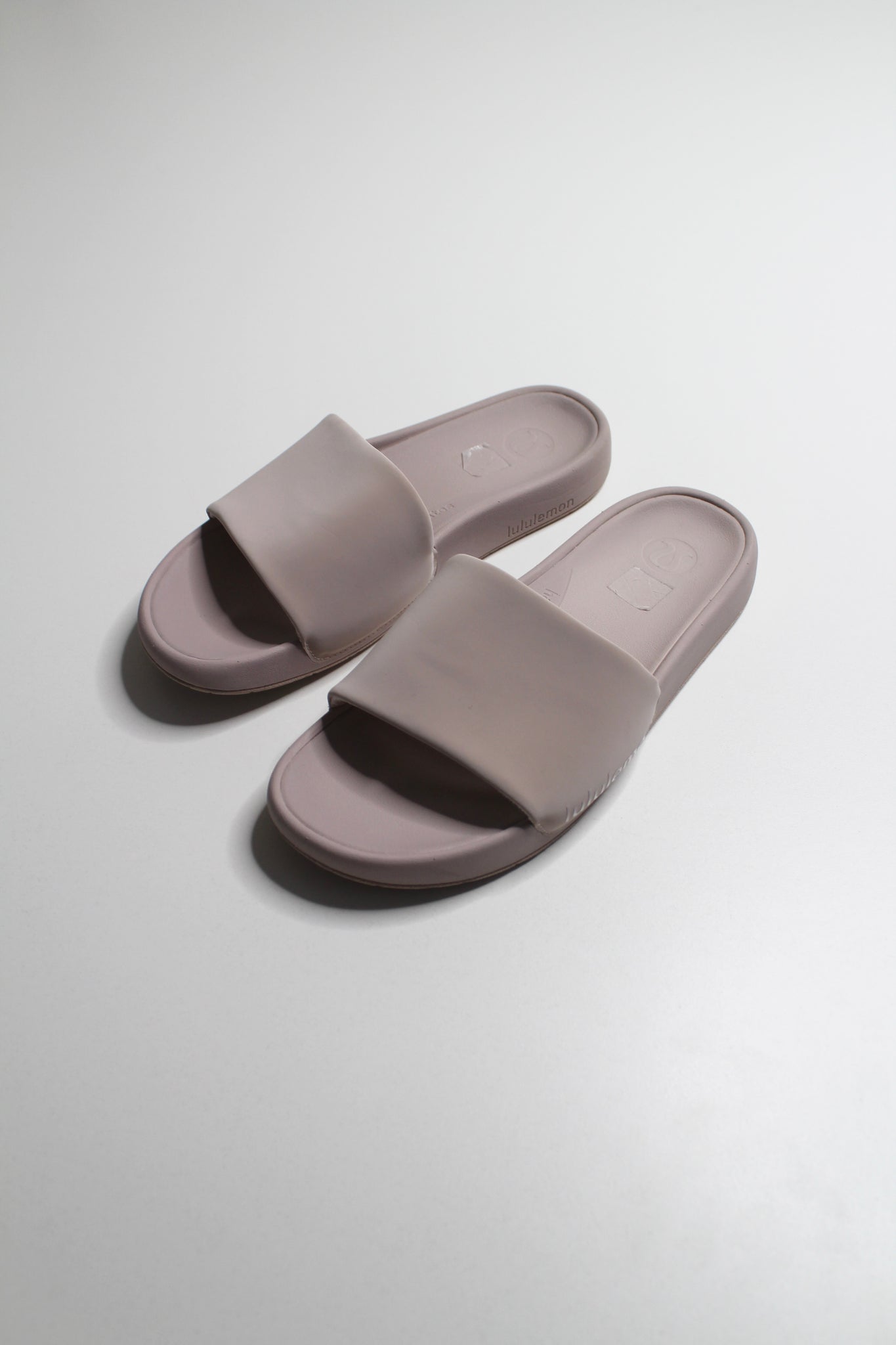 Lululemon misty pink restful slide sandal, size 9 (price reduced: was $48)