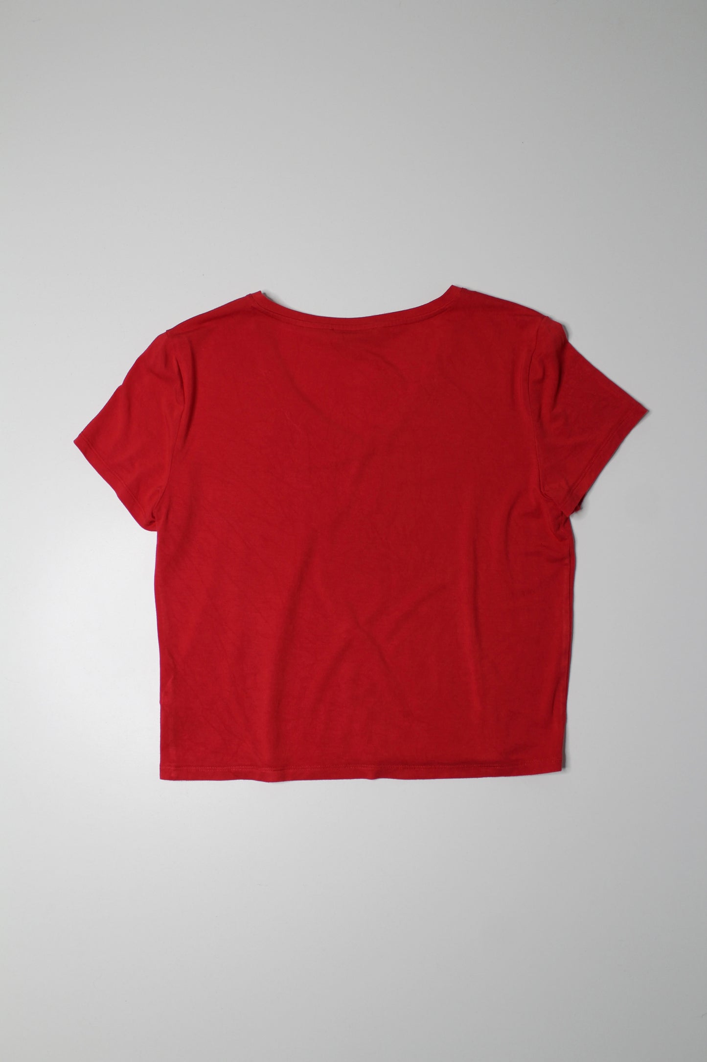 Aritzia Babaton red everyday t shirt, size medium