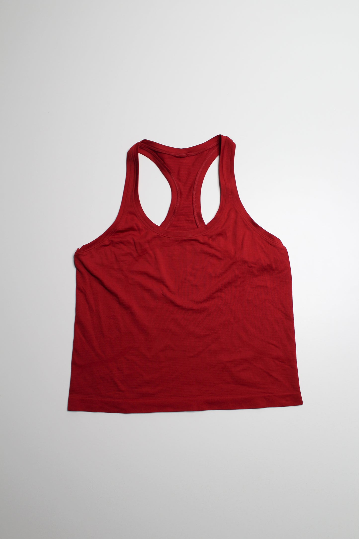 Lululemon red 'swiftly tech' tank, size 8 *race length *new