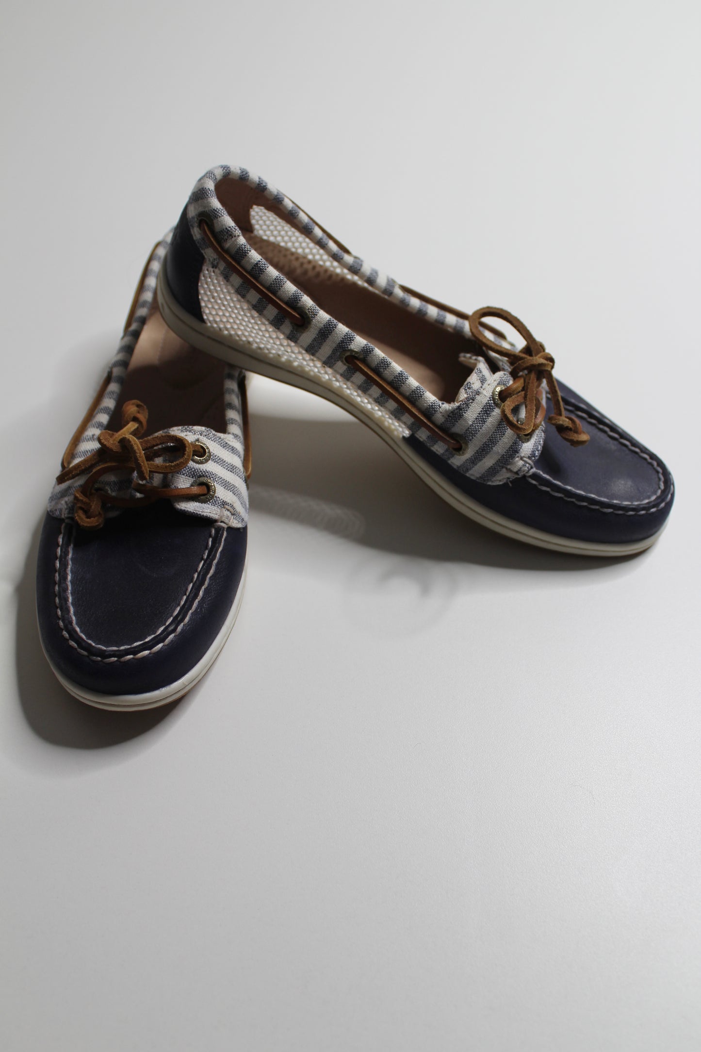 Sperry Top Sider navy stripe slip on boat shoes, size 5.5 (price reduced: was $30)