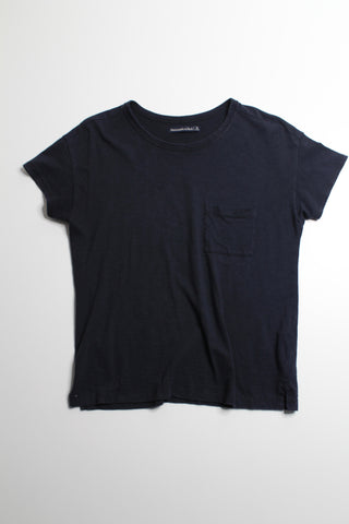 Abercrombie & Fitch navy t shirt, size small (relaxed fit)