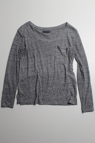 Abercrombie & Fitch grey long sleeve, size xs (relaxed fit) (price reduced: was $18) (additional 50% off)