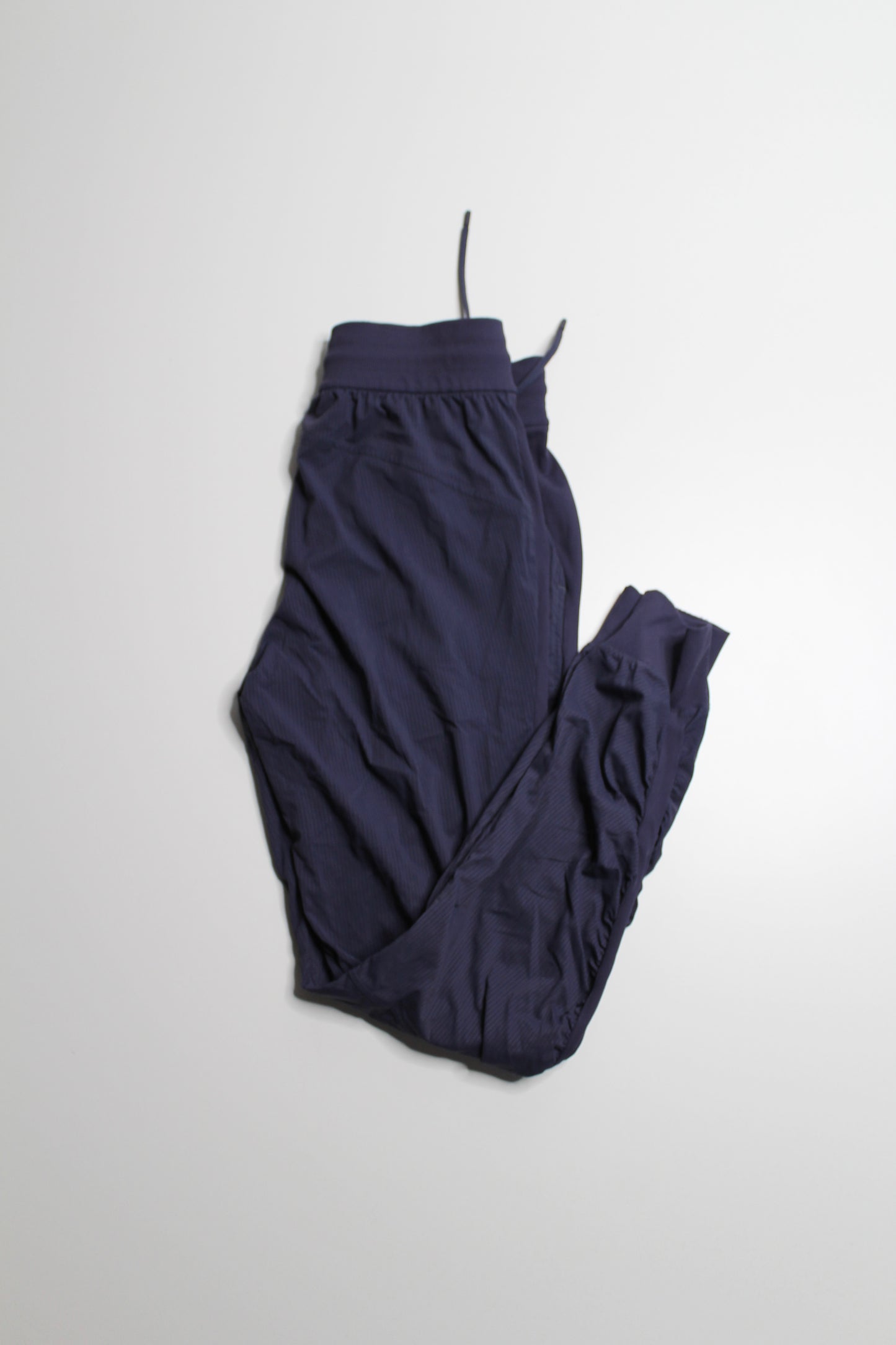Lululemon 'beyond the studio' jogger, size 6 (was $58)
