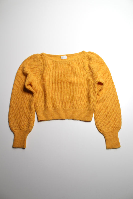 Aritzia Wilfred mustard ‘katarina’ puff sleeve knit sweater, size medium
