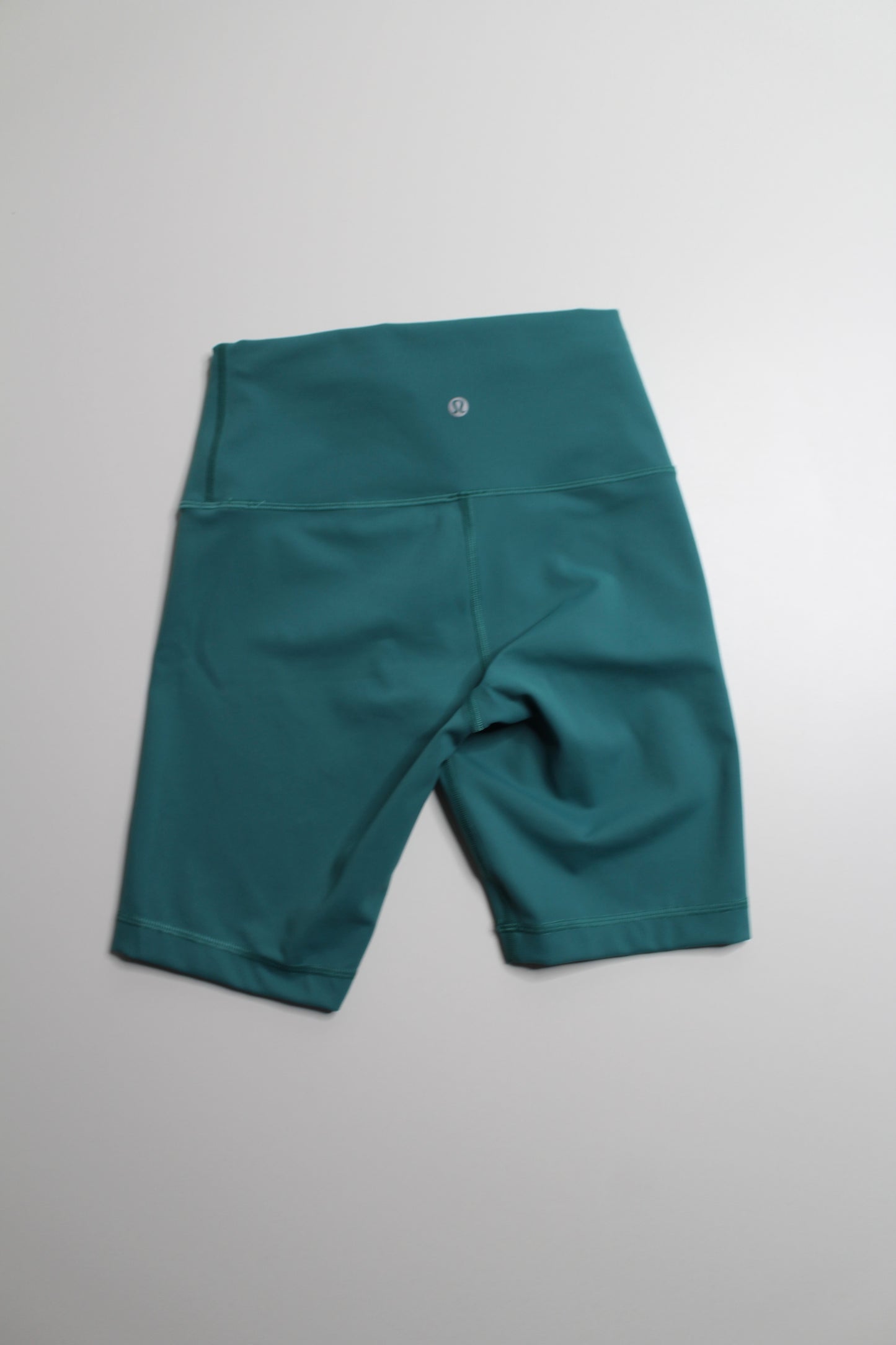 Lululemon teal lagoon wunder train shorts, size 6 (8") (additional 10% off)