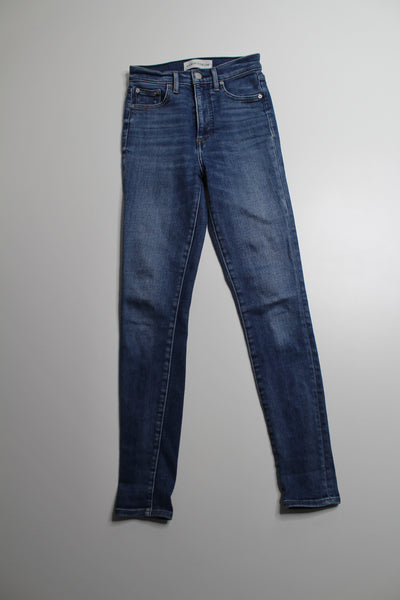 Aritzia Denim Forum ‘lola high rise skinny’ jeans, size 25