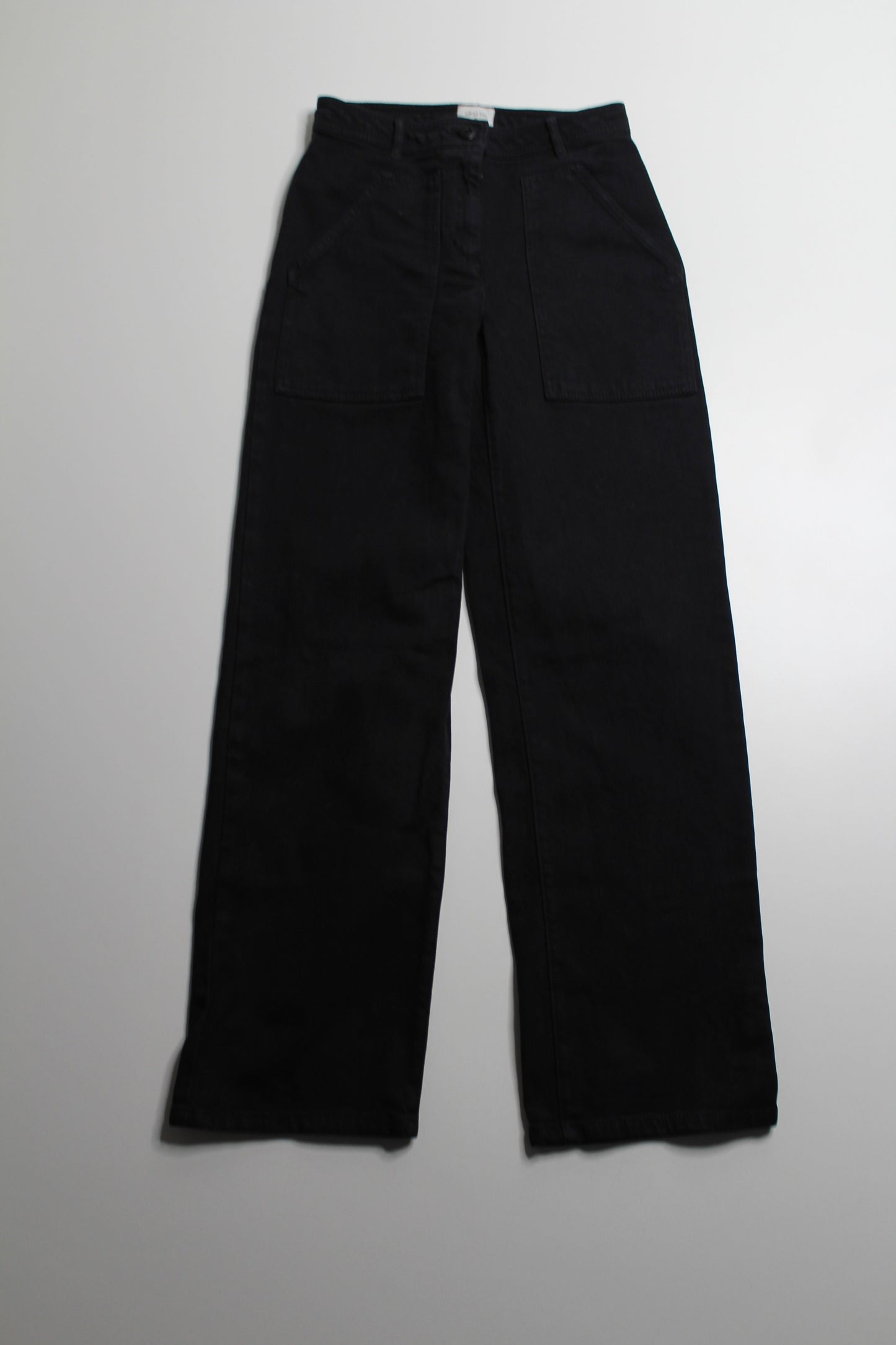 Aritzia Wilfred Free black modern utility pant, size 00