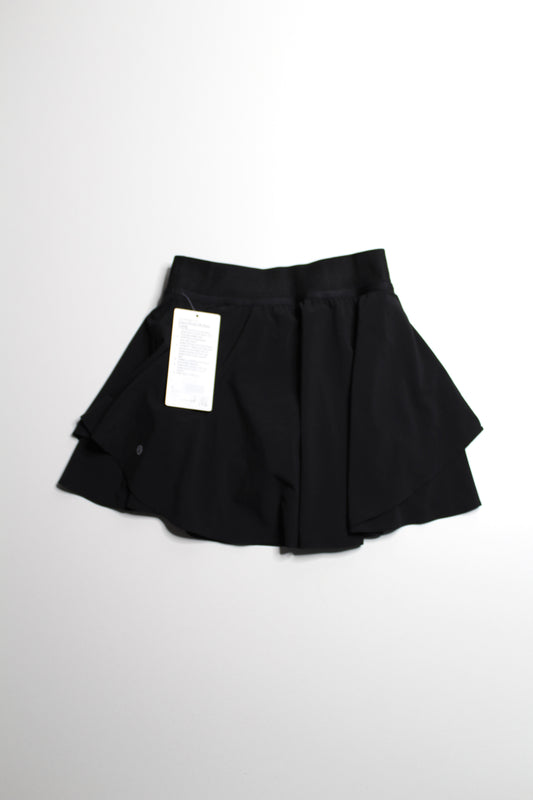 Lululemon black 'court rival' high rise skirt, size 4 *long *new with tags