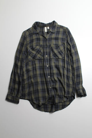 B.P. (Nordstrom) green plaid flannel long sleeve, size small (loose fit) (price reduced: was $25)