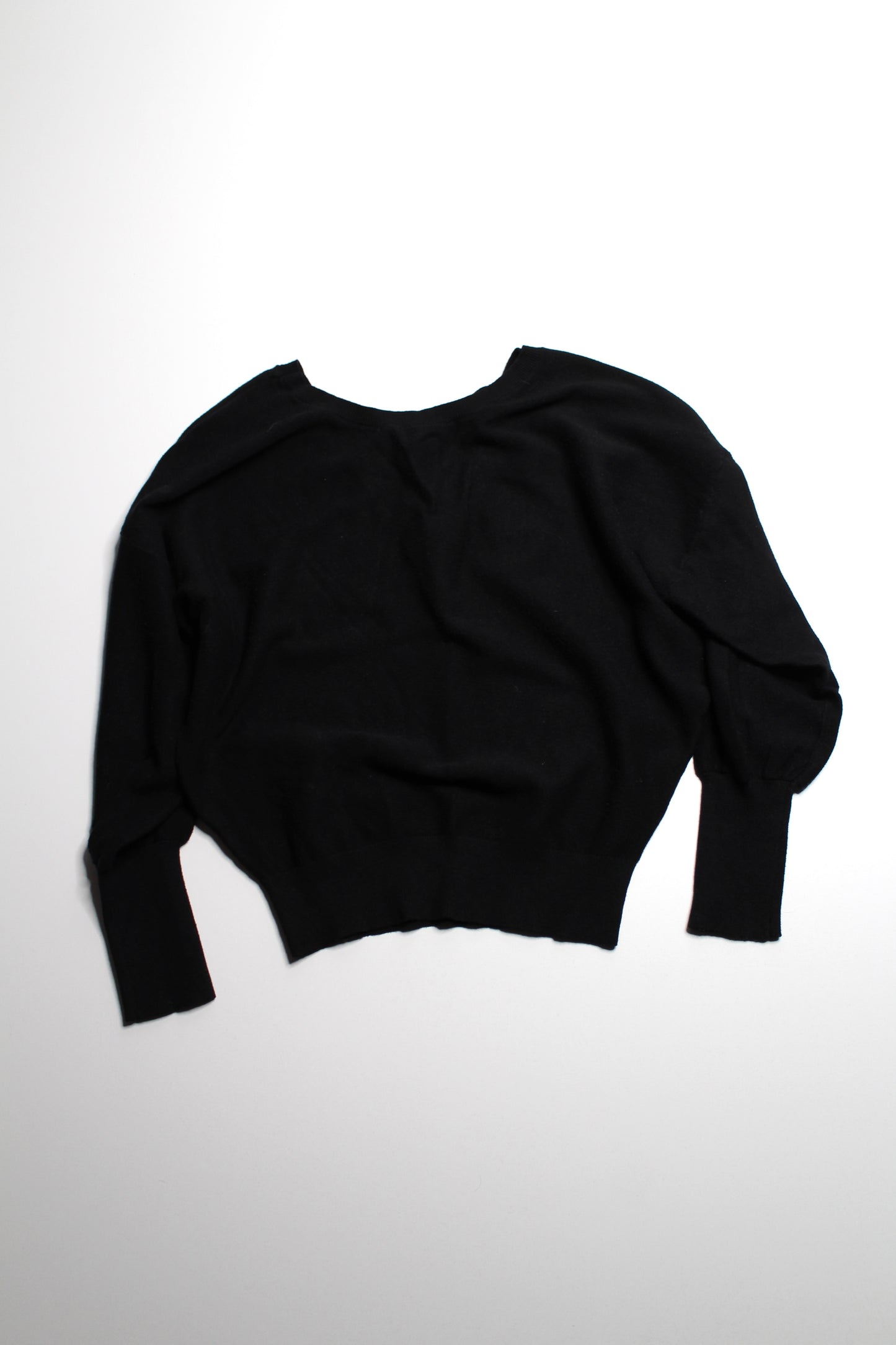 Bluivy black sweater, size large (additional 50% off)