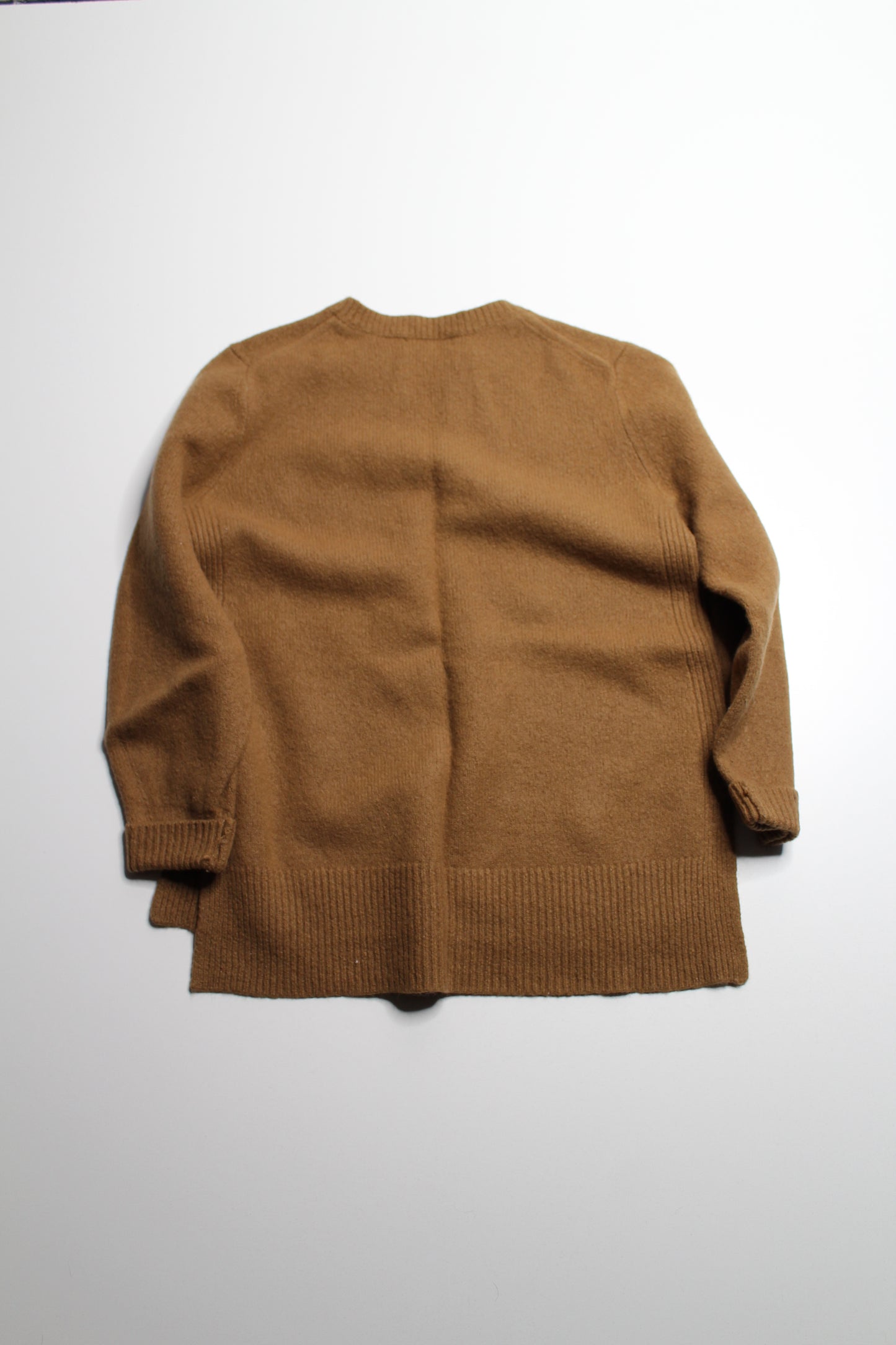 Banana Republic brown merino wool blend sweater, size large (20% off)