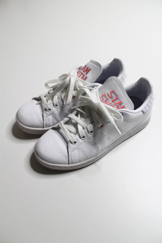 Adidas Stan Smith white / pastel sneaker, size 6 (fits big) 