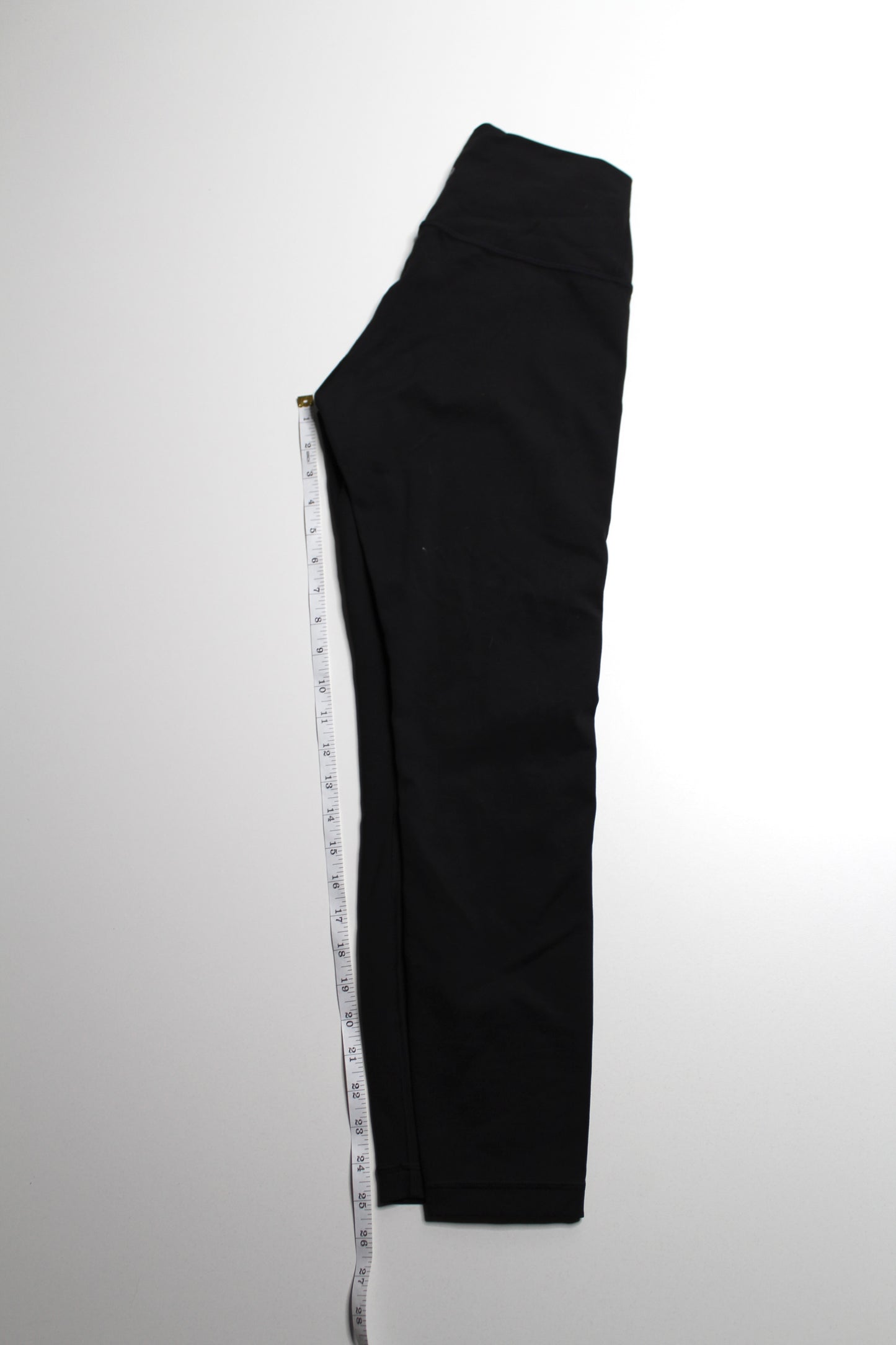 Lululemon black 'instill' high rise leggings, size 8