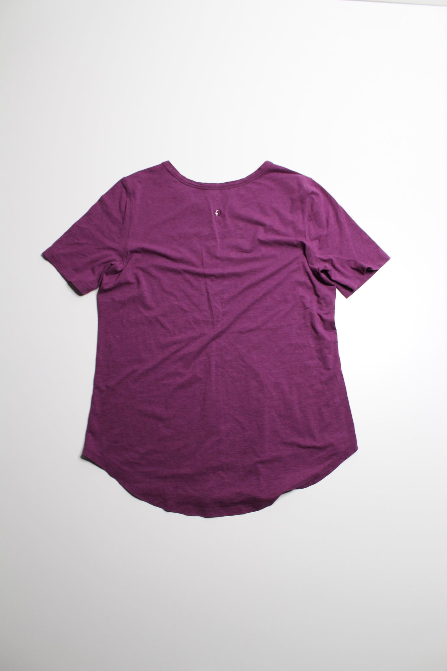 Lululemon heathered purple crew neck love t short sleeve shirt, no size. Fits 8/10
