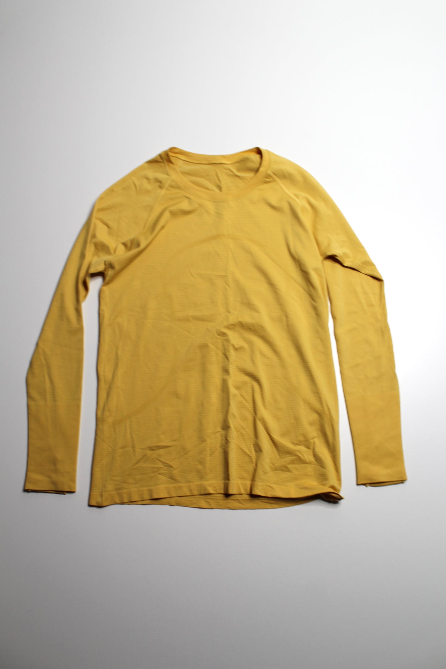 Lululemon mustard ‘swiftly’ long sleeve, size 12