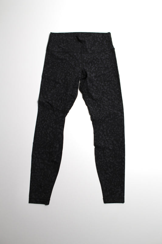 Lululemon black ‘in movement’ tight, size 10 (25") *everlux
