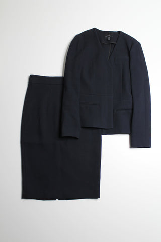 Judith Charles (Canadian label) navy skirt, size 4 + matching blazer, size 8 *set