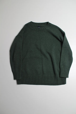 Gap forest green crewneck sweater, size xs (oversized fit) (price reduced: was $42)