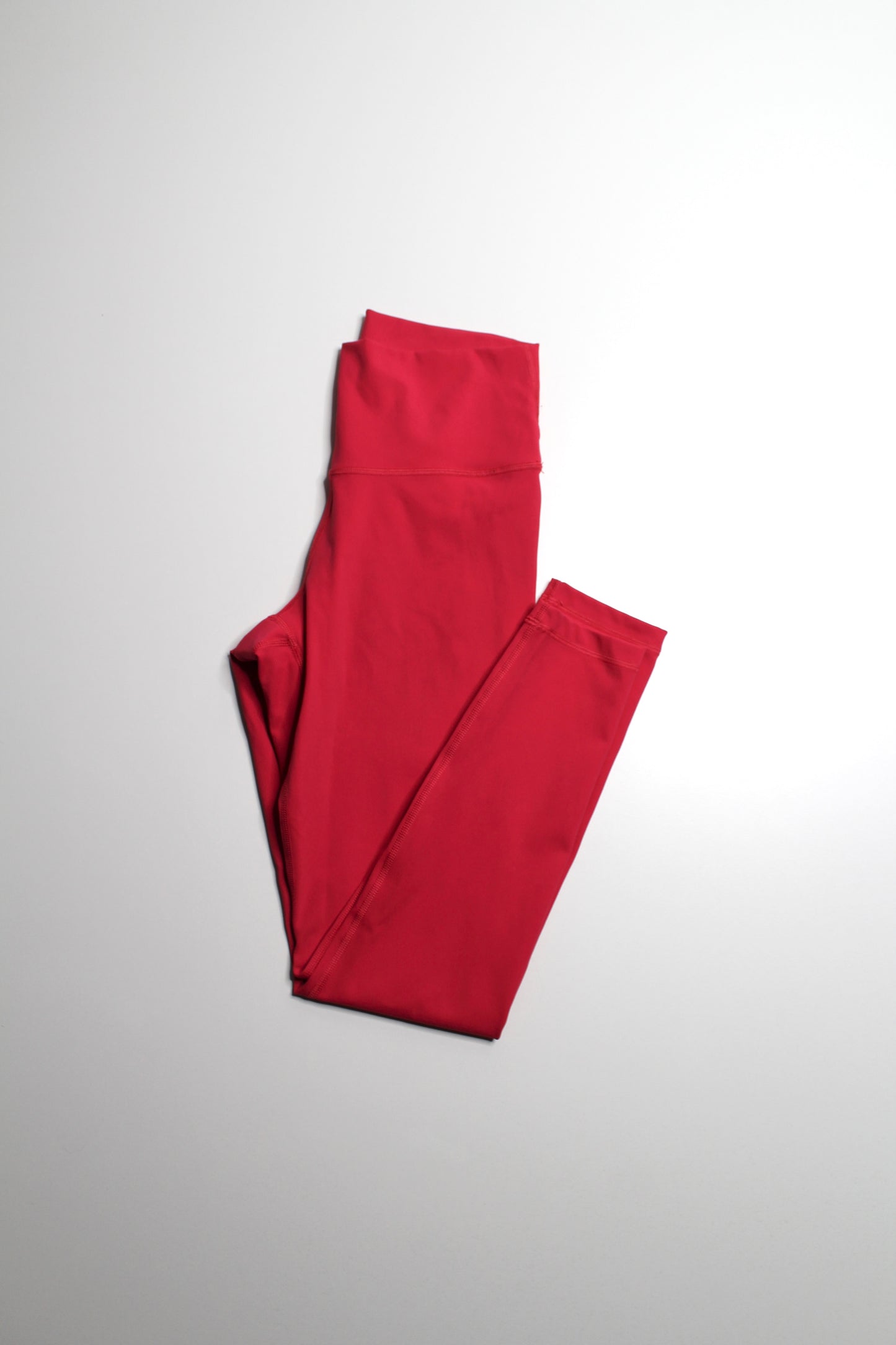 Aritzia TNA action high rise leggings, size small