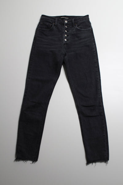 Aritzia Denim Forum black wash ‘Yoko high rise slim, size 25