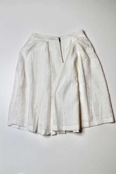 Vince Camuto cream pleated skirt, size 4 (price reduced: was $36) (additional 50% off)