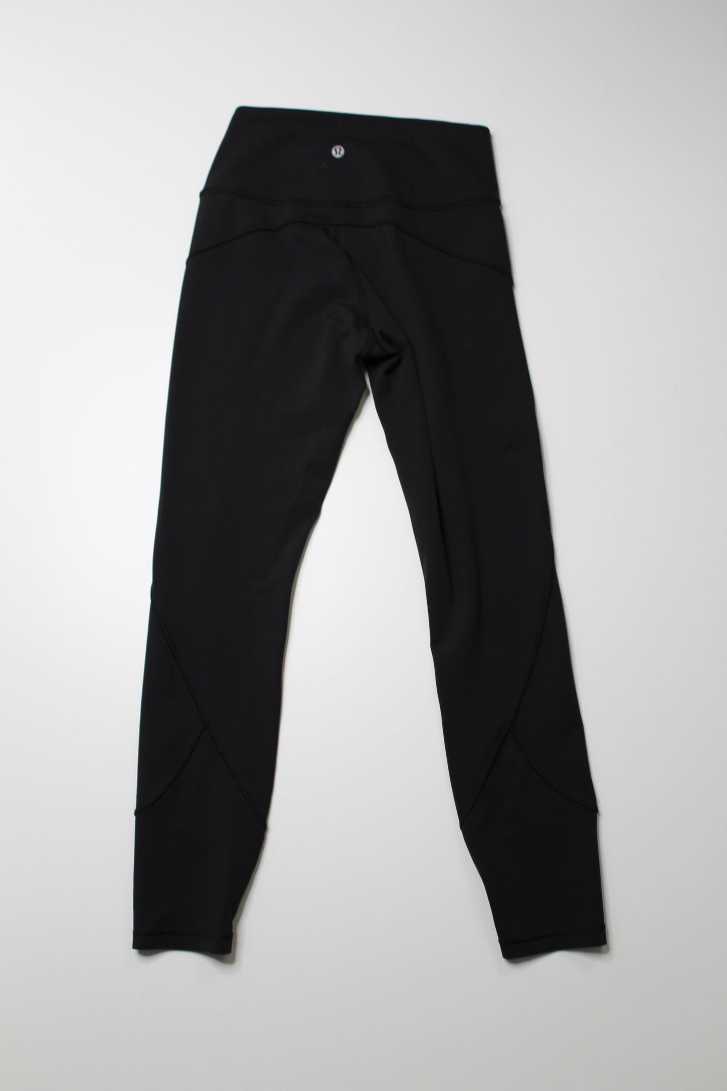 Lululemon black in movement tight, size 6 (25") *everlux (price reduced: was $58)