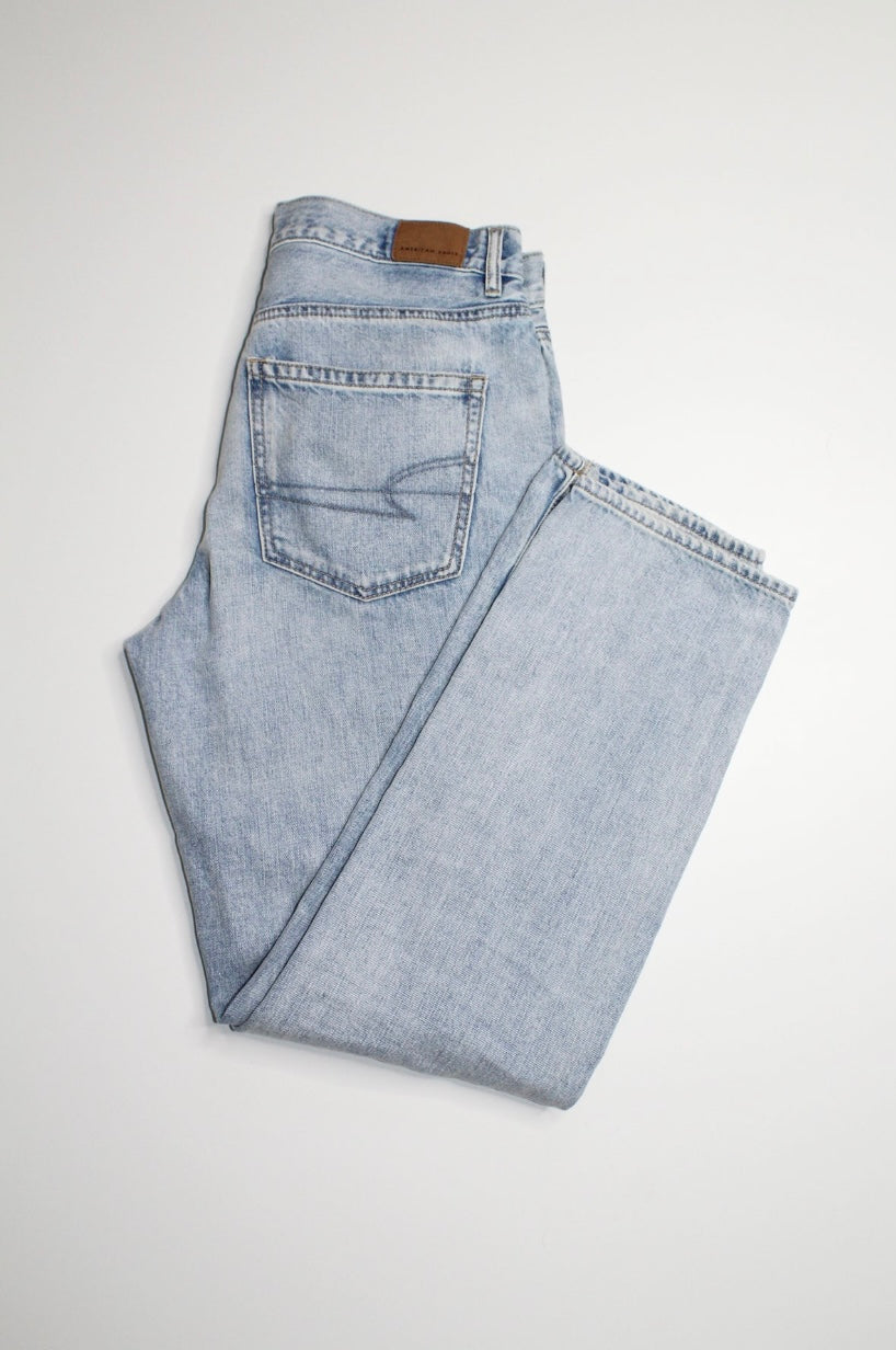 American Eagle 90s boyfriend jeans, size 4 long (30”)