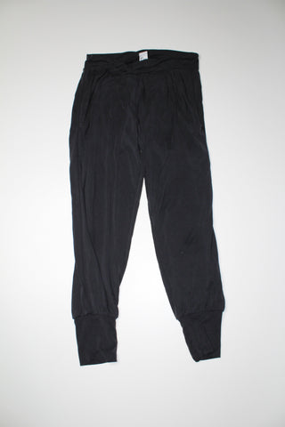 Zyia black lightweight jogger, size medium (price reduced: was $20)