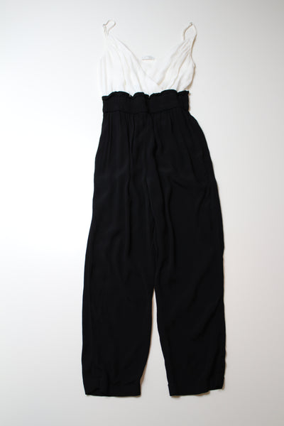 Nordstrom Leith black/white jumpsuit, no size. Fits like size xs (price reduced: was $30)